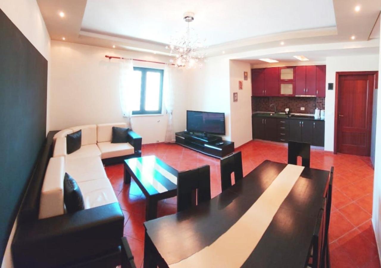 City Center Apartment Galeria Tirana Exterior foto